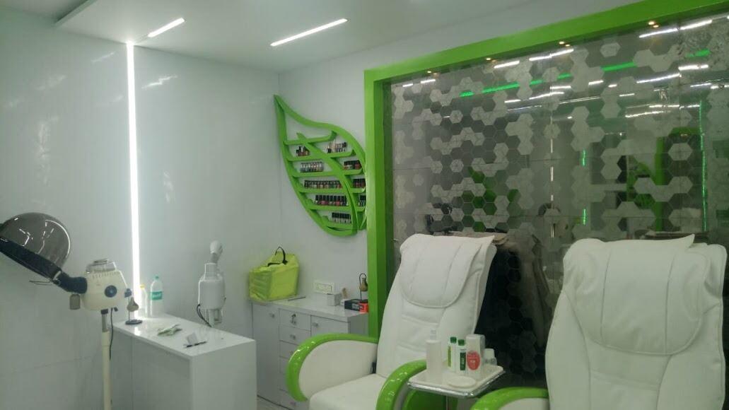 Dental clinic treatment room