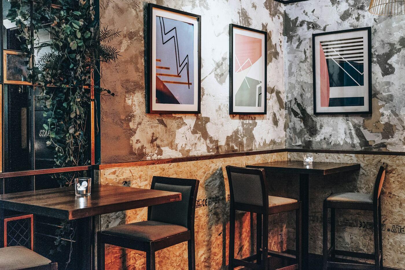 Restaurants & Bars interior reference